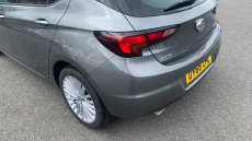 Vauxhall Astra 1.6T 16V 200 Elite Nav 5dr Petrol Hatchback